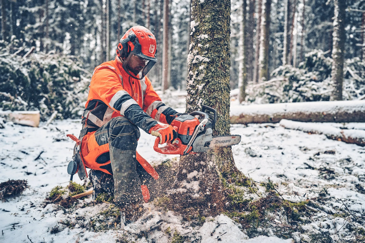 Husqvarna 560XP Mark II moottorisaha 15" - Puutarhakone