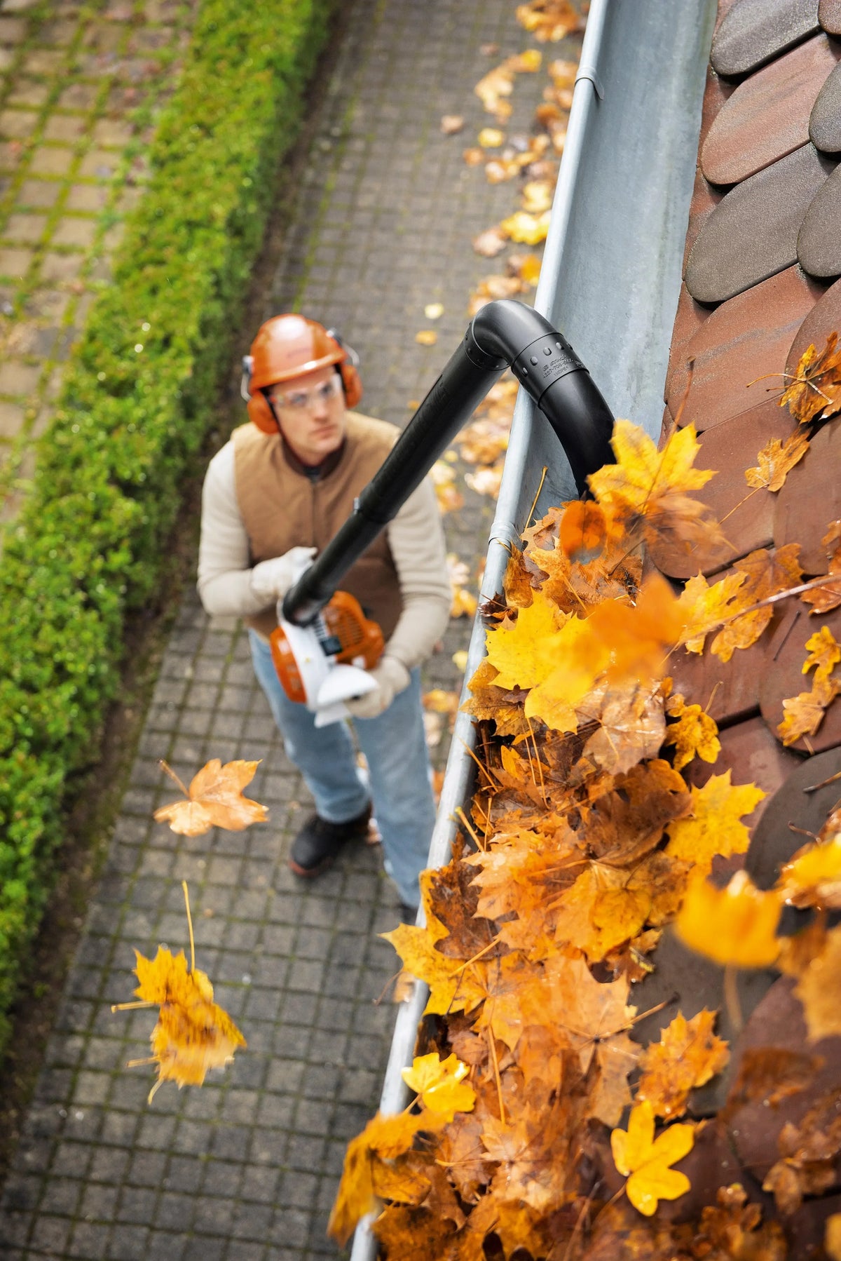 Stihl Räystäskourujen puhdistussarja - Puutarhakone