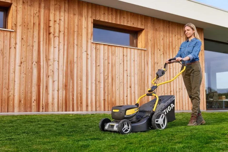 Stiga Combi 748e V akkuleikkuri -setti - Puutarhakone