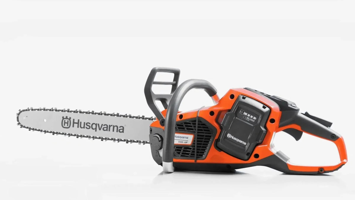 Husqvarna 540iXP akkusaha -runko (uusittu) - Puutarhakone