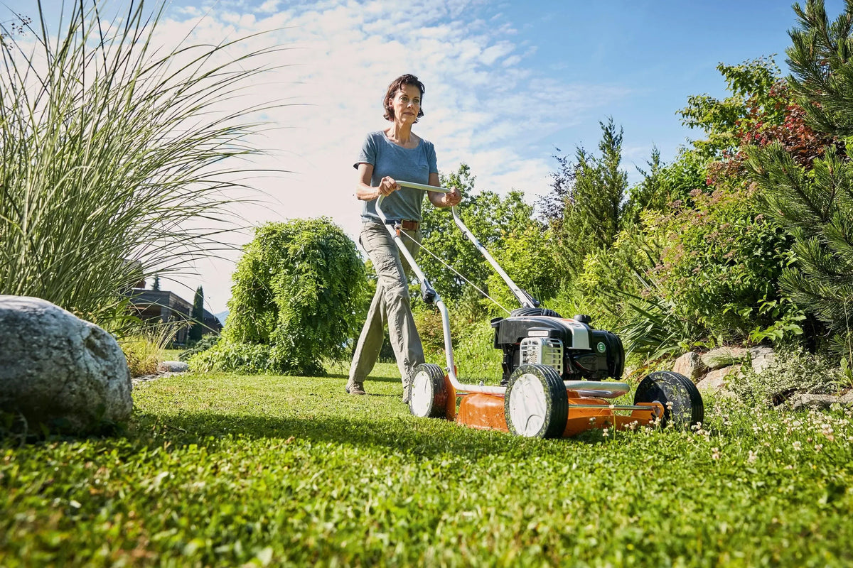 STIHL RM 2.2 R ruohonleikkuri - Puutarhakone