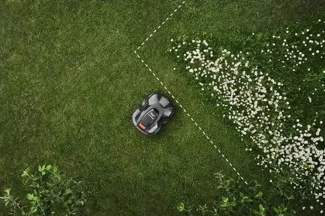 Husqvarna automower aluekatkaisin - Puutarhakone