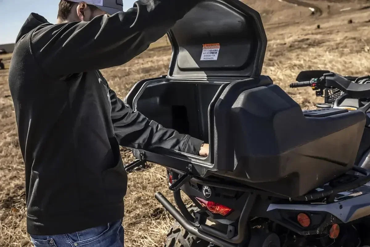 Tavaralaatikko taka Kolpin ATV Lounger - Puutarhakone