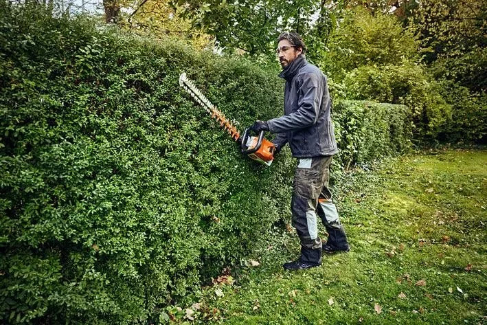STIHL HSA 100.1 akkupensasleikkuri -runko - Puutarhakone