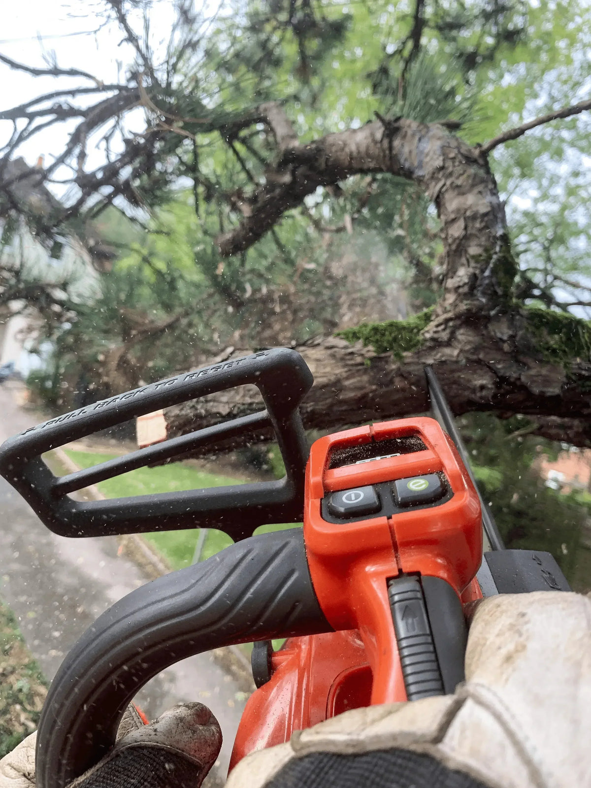 Husqvarna T540i XPG akkusaha lämpökahvoilla -runko - Puutarhakone
