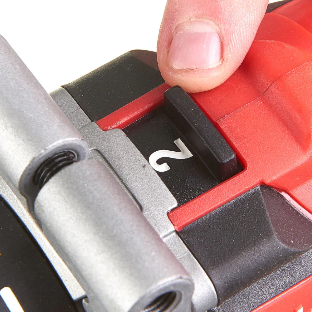 Milwaukee M18 BLPD2-0 iskuporakone -runko