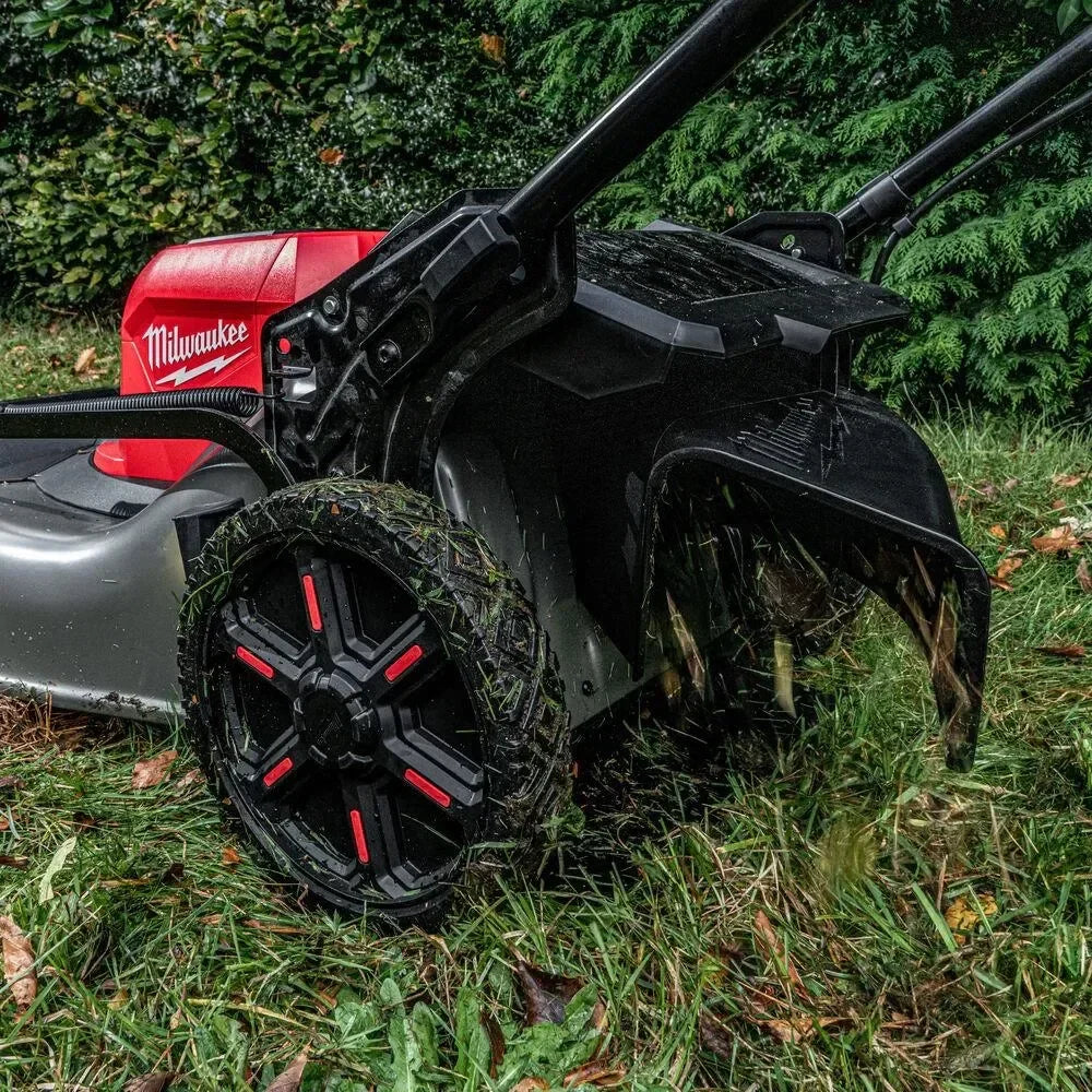 Milwaukee akkuruohonleikkuri M18 F2LM53-122 -setti - Puutarhakone