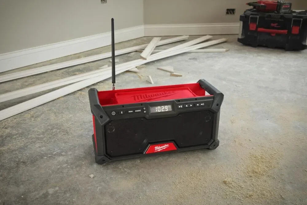 Milwaukee työmaaradio M18 RADDAB+G2 -runko - Puutarhakone