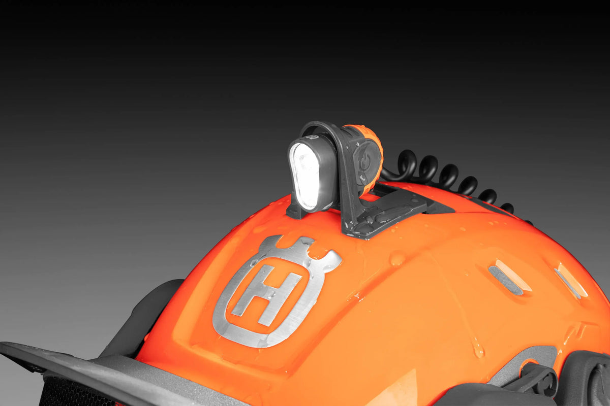 Husqvarna HL 1200 kypärävalaisin -akkukäyttöinen - Puutarhakone