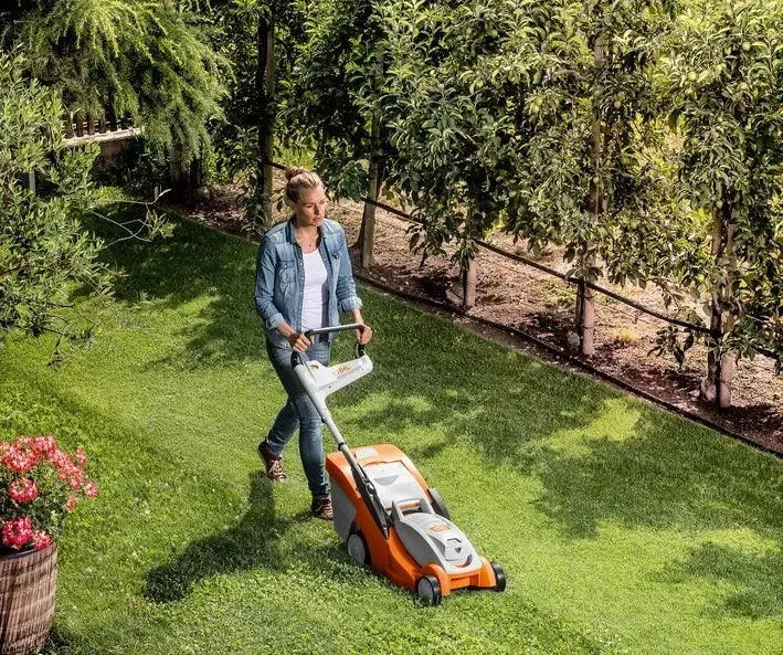 STIHL akkuruohonleikkuri RMA 239 -runko - Puutarhakone
