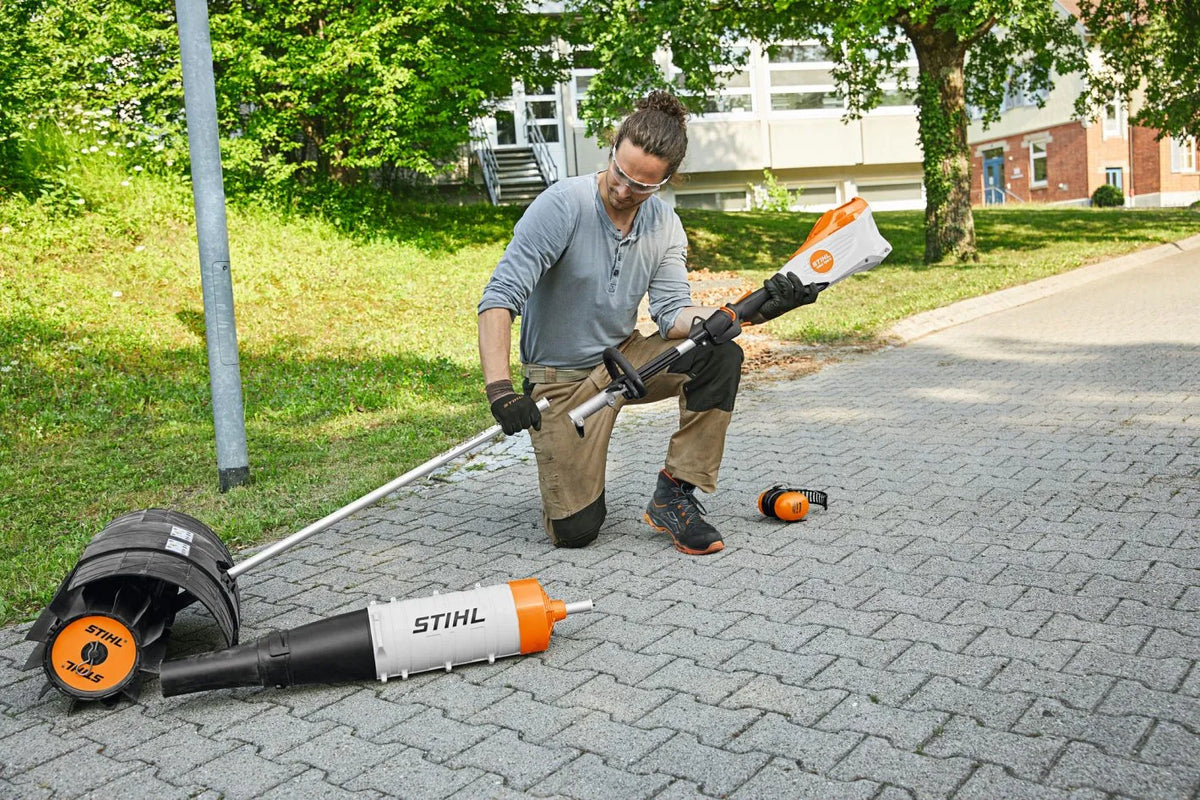STIHL akkukombimoottori KMA 135R -runko