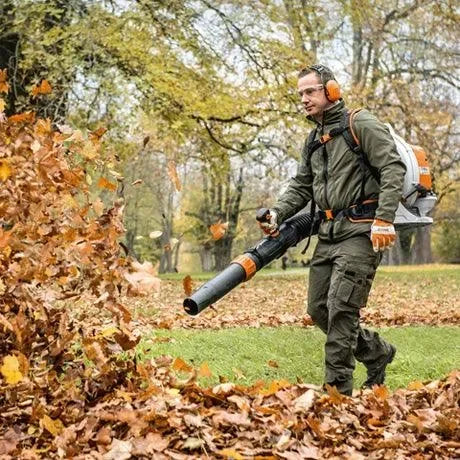 STIHL BR 800 lehtipuhallin - Puutarhakone