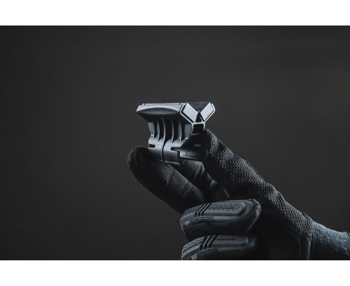 ARMYTEK magneettikiinnike taskulampulle AWM-03 - Puutarhakone