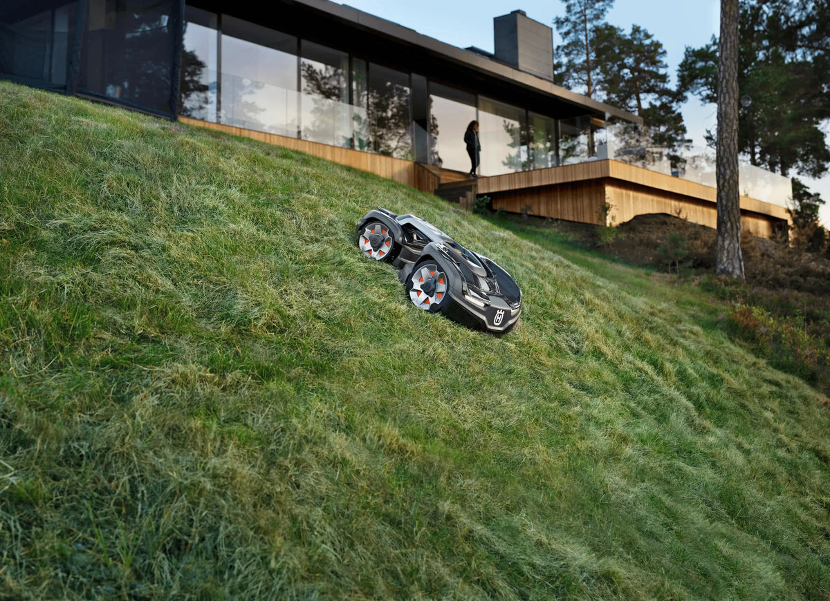 Husqvarna Automower 435X robottileikkuri (AWD) - Puutarhakone