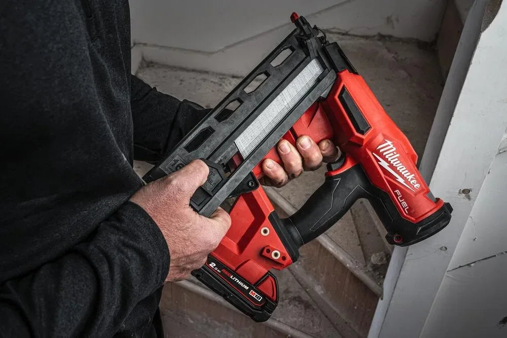 Milwaukee viimeistelynaulain M18 FN16GA0X -runko - Puutarhakone