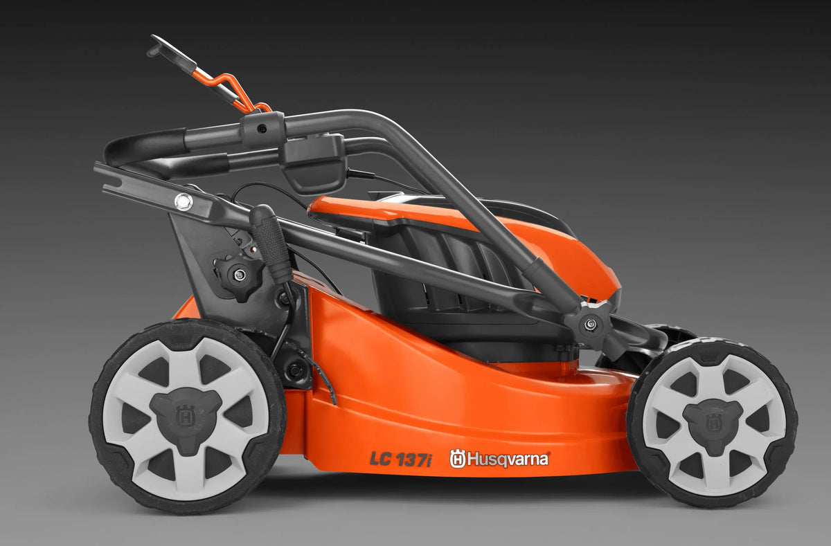 Husqvarna LC 137i akkuruohonleikkuri -setti - Puutarhakone